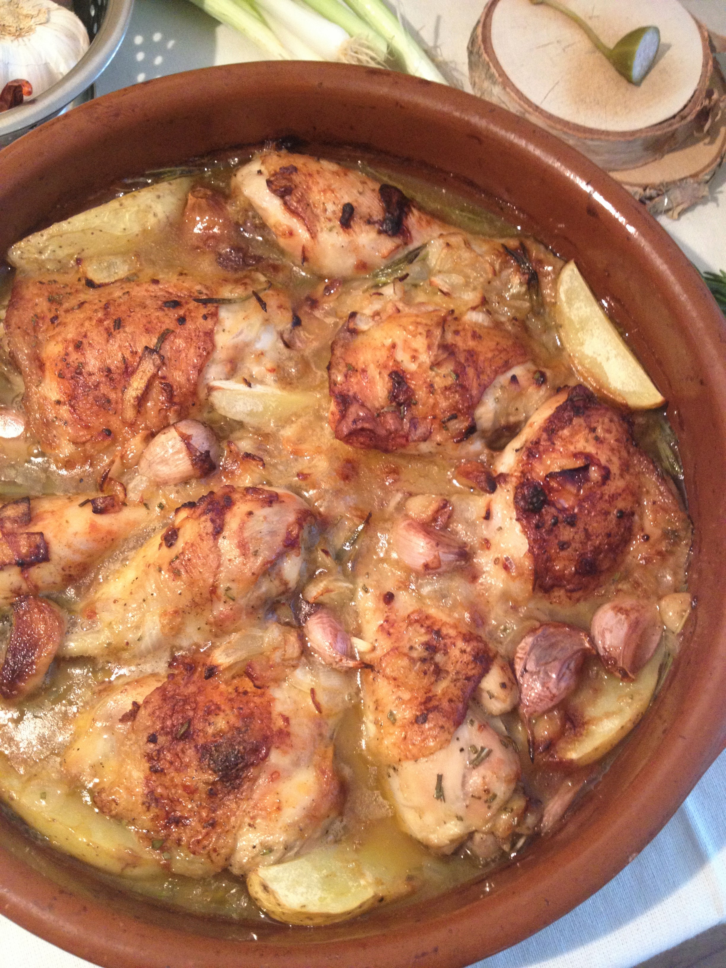 Pollo al Ajillo, Chicken in Garlic Sauce . | TCS